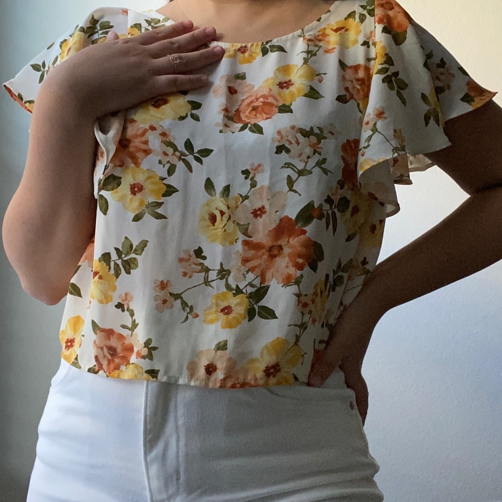 floral crop shirt